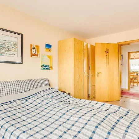 Apartment Cozy In P Hlde With Sauna